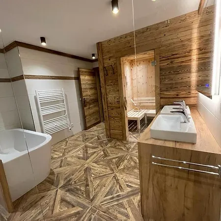 Apartment Moesern Steinplatte Unken